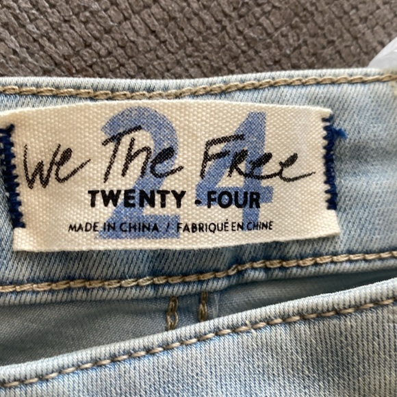 NWT Free People Just Float on Flair Jeans - Picture 4 of 13